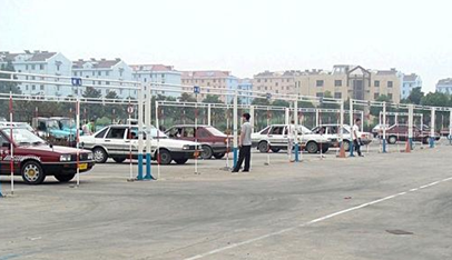 北京市交管局安監處推進部署文明交通進駕校 '五個一'活動 弘新駕校等機構積極響應